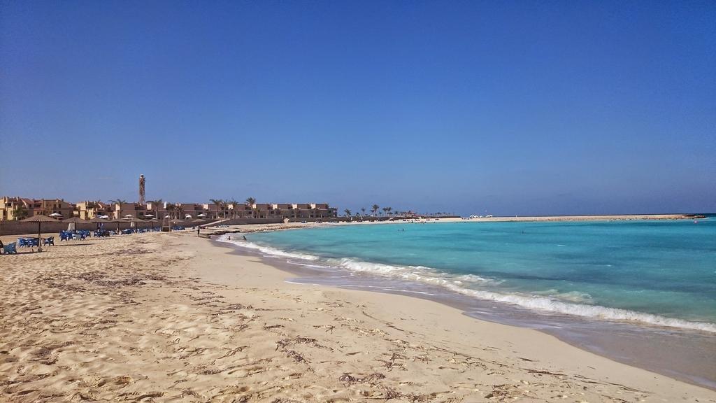 Lazorde Beachfront Experience العلمين المظهر الخارجي الصورة